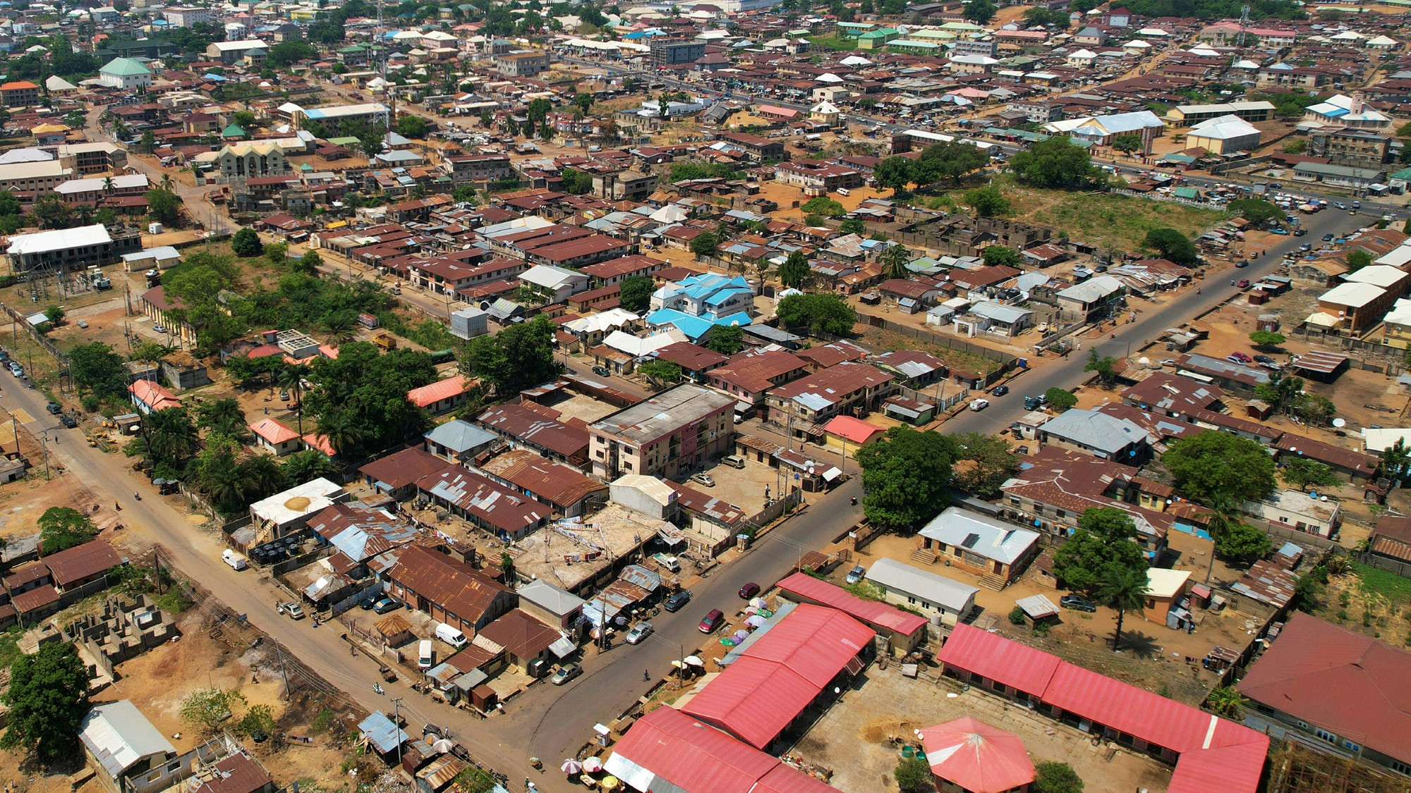 Utsikt over by i østlige Afrika