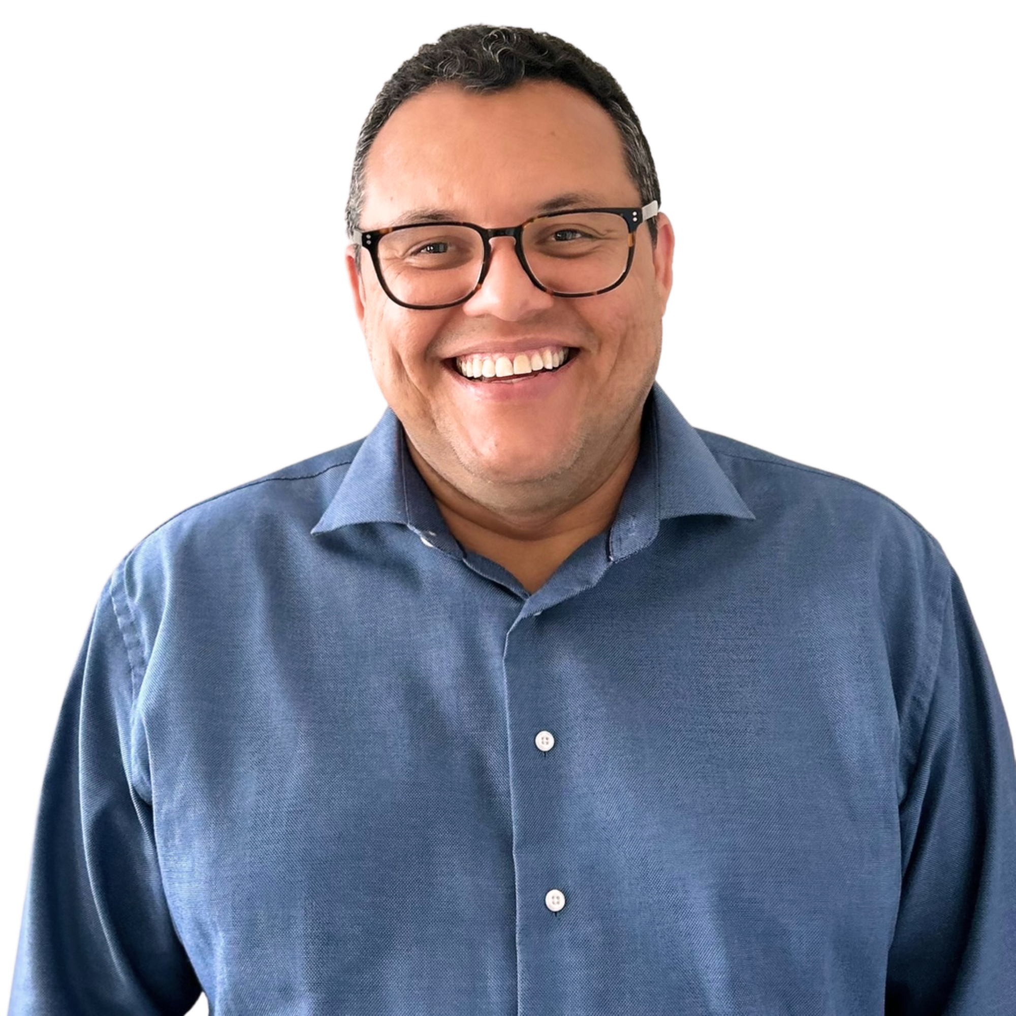 Bildet viser en blid smilende mann