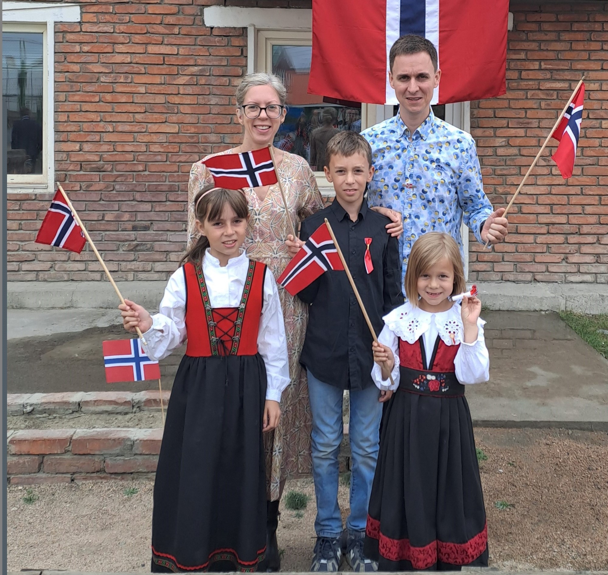 Familiebilde av familien